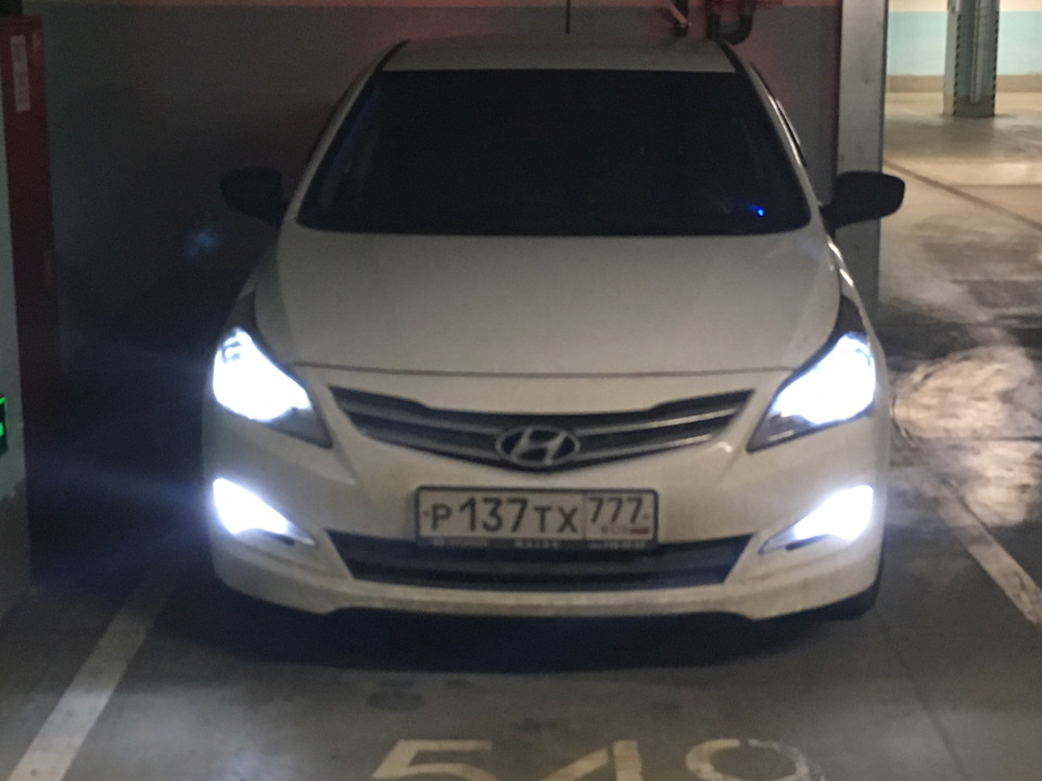 11. Меняем лампы. — Hyundai Solaris Hatchback, 1,6 л, 2016 года ...