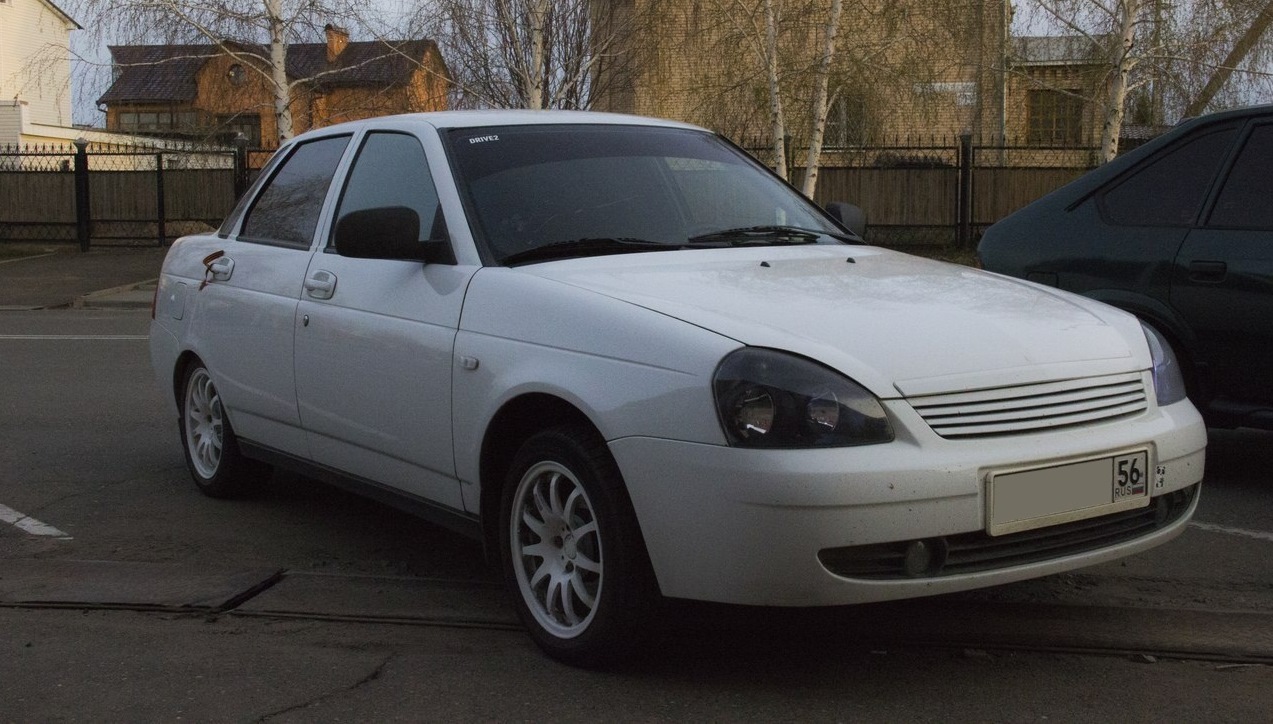 Lada Приора седан 1.6 бензиновый 2009 | ♖ Пингвин™ на DRIVE2