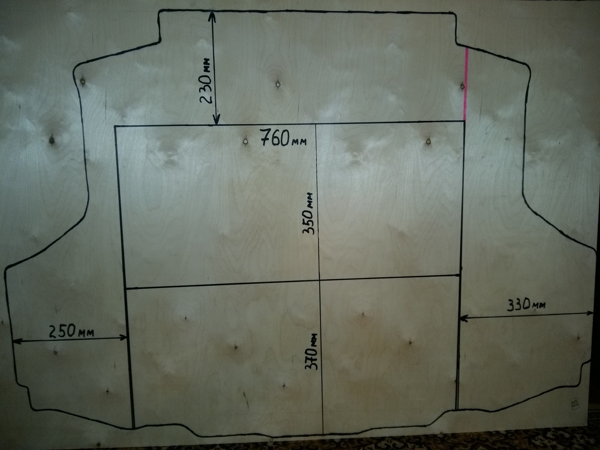 Берег раскрой. Пол багажника Шевроле ланосчертед. Пол багажника Lancer 9. Чертеж пола багажника ВАЗ 2114. Пол в багажник ВАЗ 2114 Размеры.