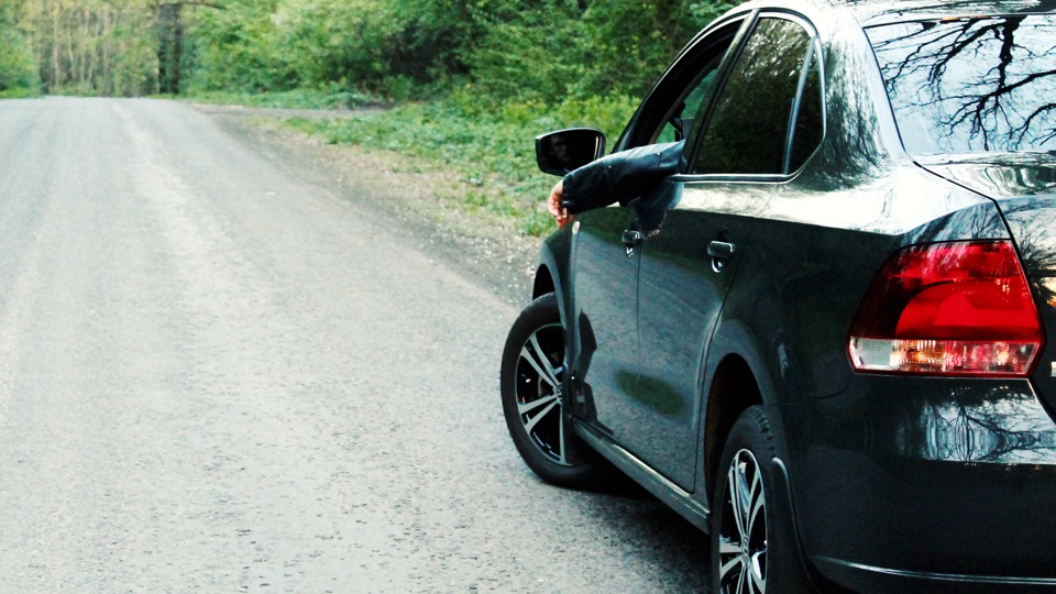 Volkswagen Polo Sedan >Urano<