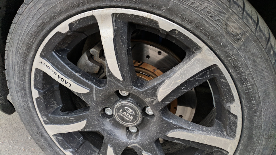 Ржавеют тормозные диски — Lada Калина Спорт (2G), 1,6 л, 2017 года ...