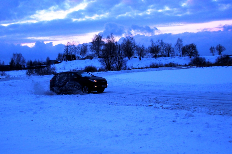 Выходные, Подольск, озеро, STI, Кадила, Иикс — Hyundai ix35, 2 л, 2012 ...