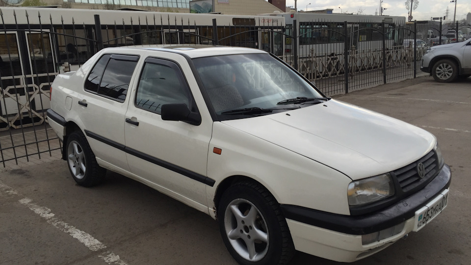 VW Vento drive2