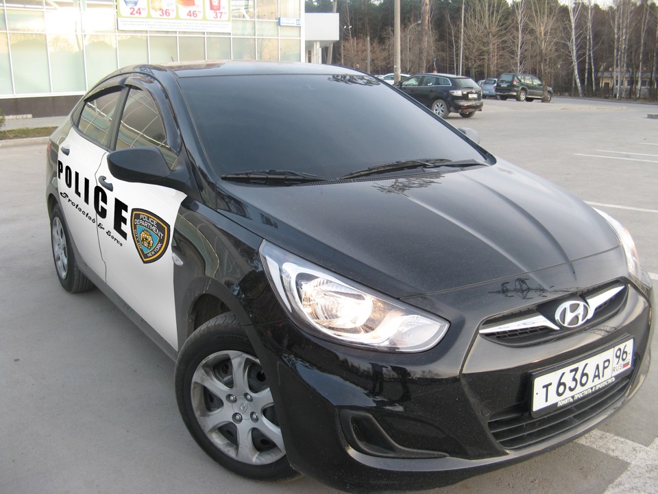 Hyundai Solaris 2014 полиция