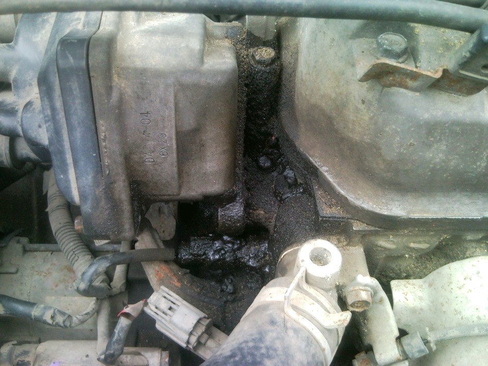 Течет прокладка клапаной крышки. Устраняем — Honda Civic Ferio (6G), 1 ...