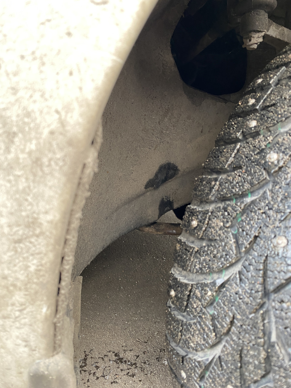 Черпает переднее колесо за подкрылок — DRIVE2