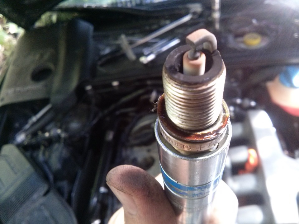 Ремонт локеров, проводки форсунок, фары, вентиляция бака и прочее ...