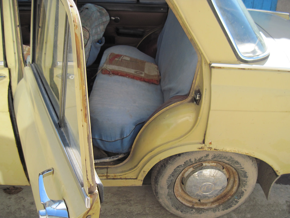 Замена уплотнительных резинок на дверях москвич ИЖ 412 — ИЖ Москвич 412 ...