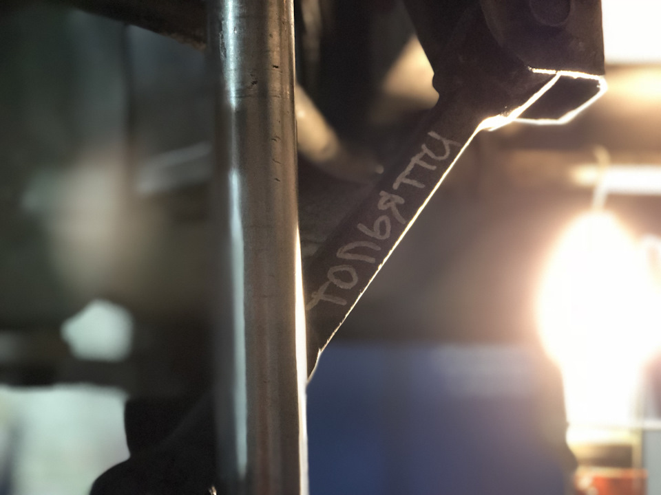 Замена рычагов и шаровых, регулировка «колдуна» + говно запчасти ...