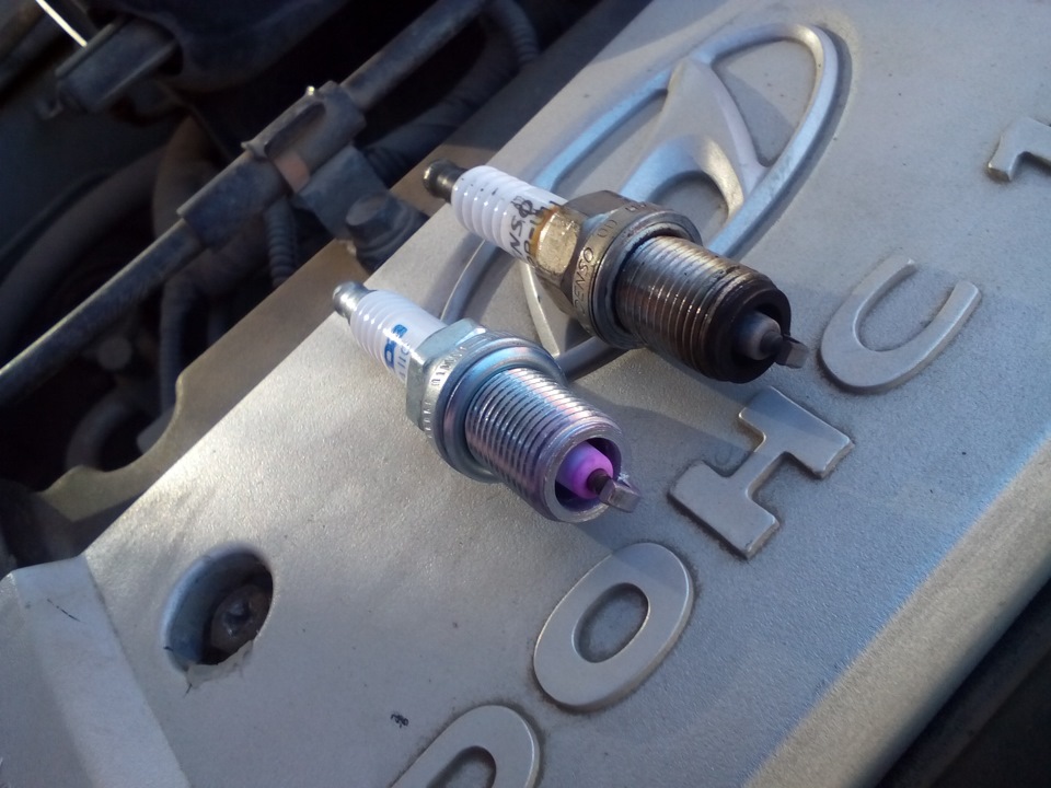 Spark plugs Mazda (Свечи и топливные фильтры) — Hyundai Accent (2G), 1 ...