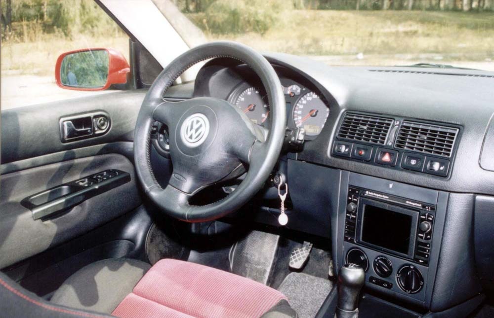 Volkswagen golf iv интерьер