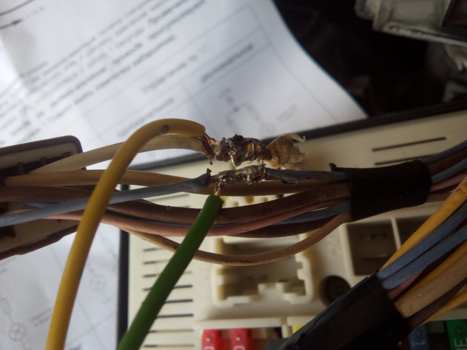 ДХО дальний вполнакала. — Renault Laguna III, 2 л, 2008 года ...