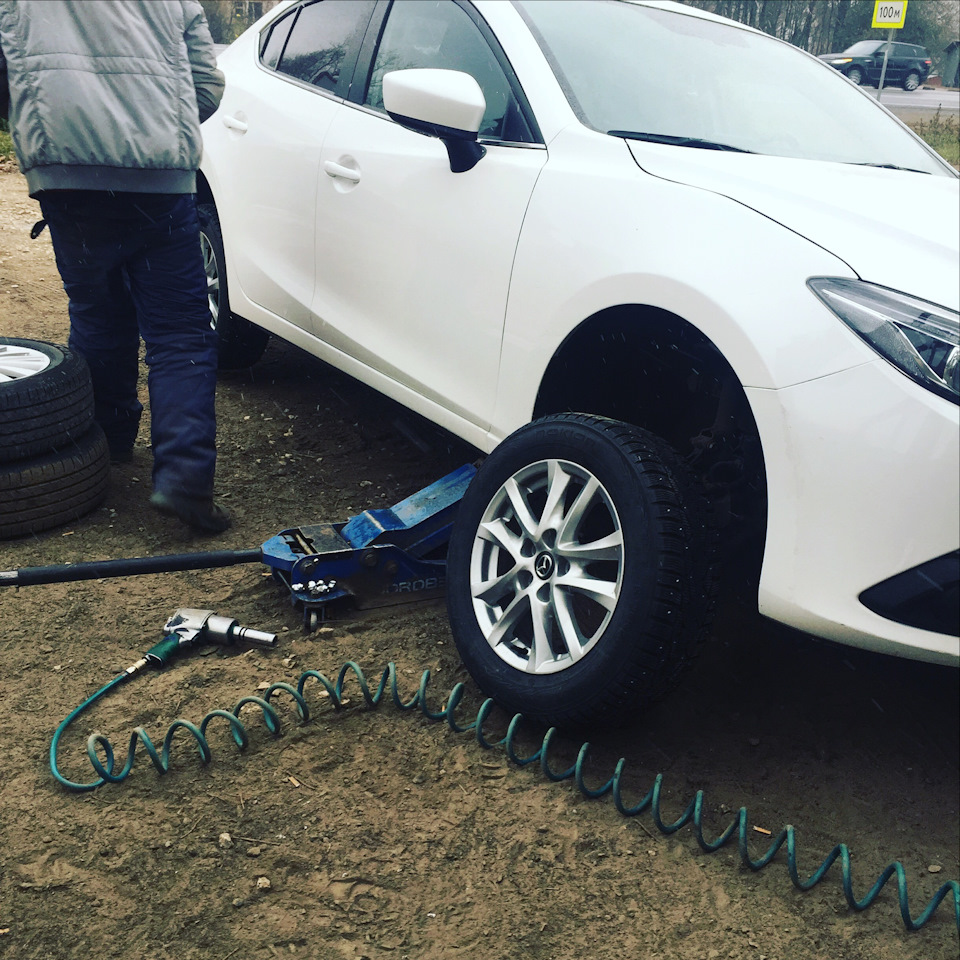 Зимние сапожки 👏 — Mazda 3 (3G) BM, 2013 года | шины | DRIVE2