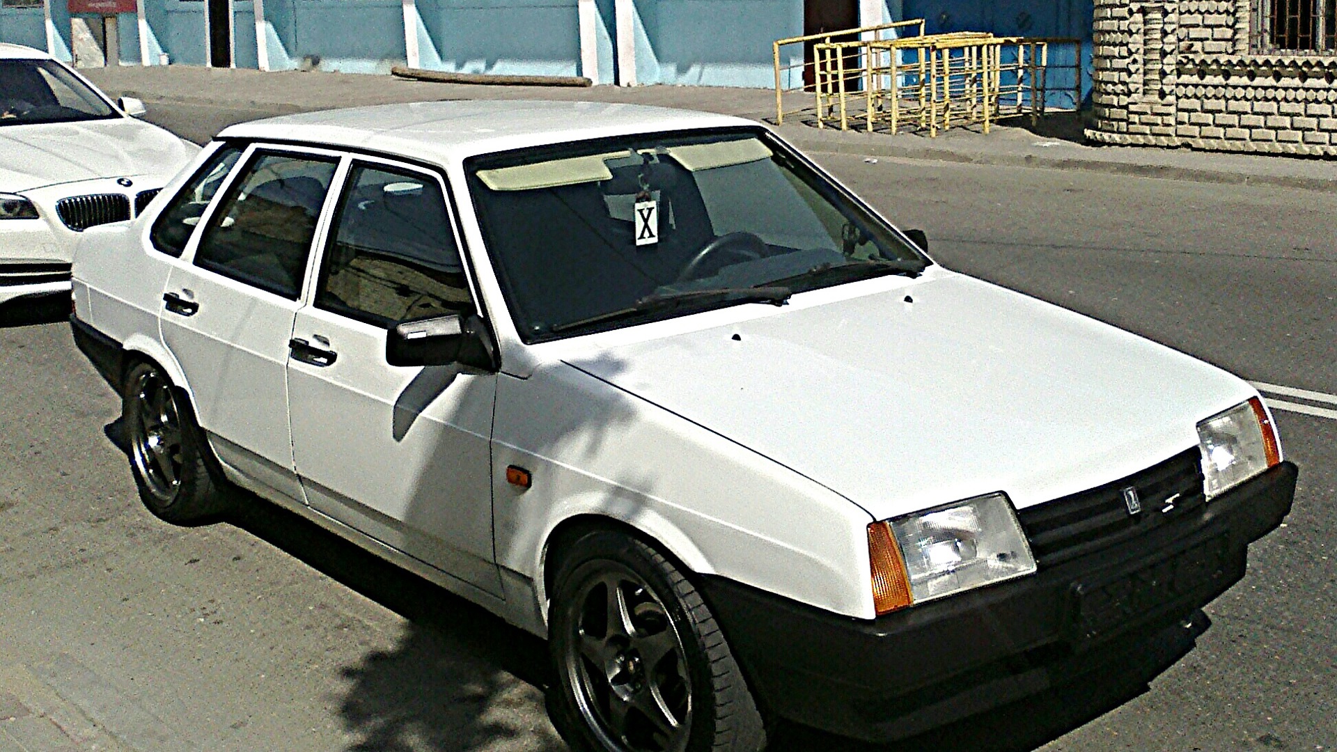 Lada 21099 1.5 бензиновый 1999 | Ярко белая ,1.5 завод на DRIVE2