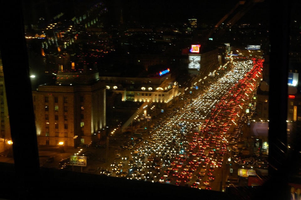 Пробка в москве ночью