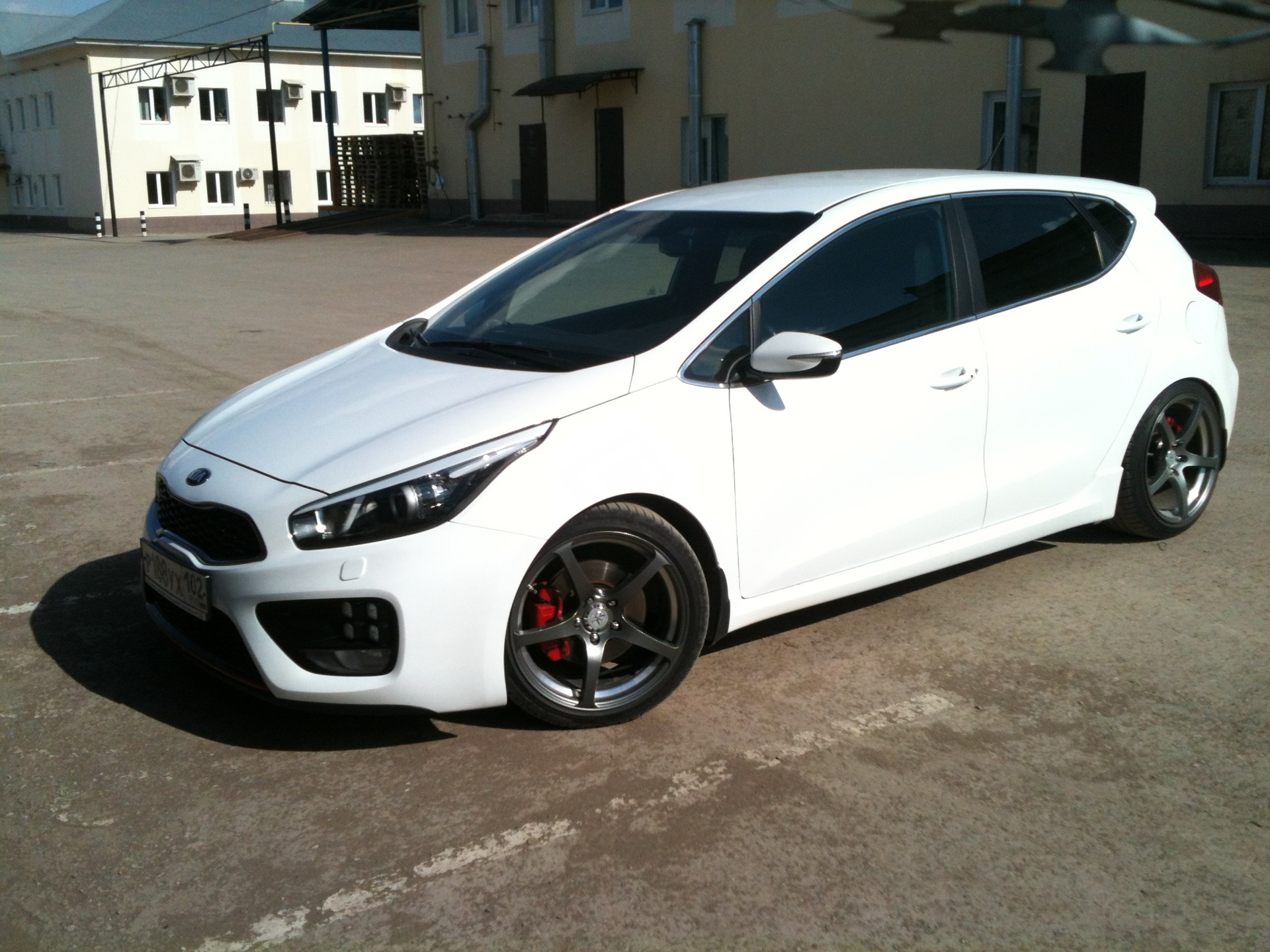 Диски на сид. Kia Ceed gt r18. Киа СИД 2 JD. Черный Kia Ceed JD r17. Kia Ceed JD белый колеса r17-18.