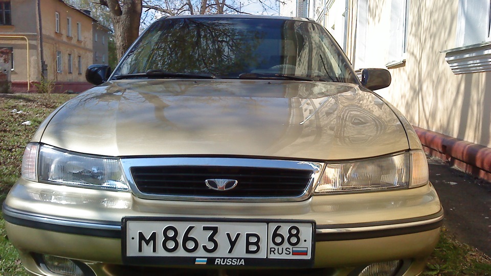 Daewoo Nexia цвет золотистый