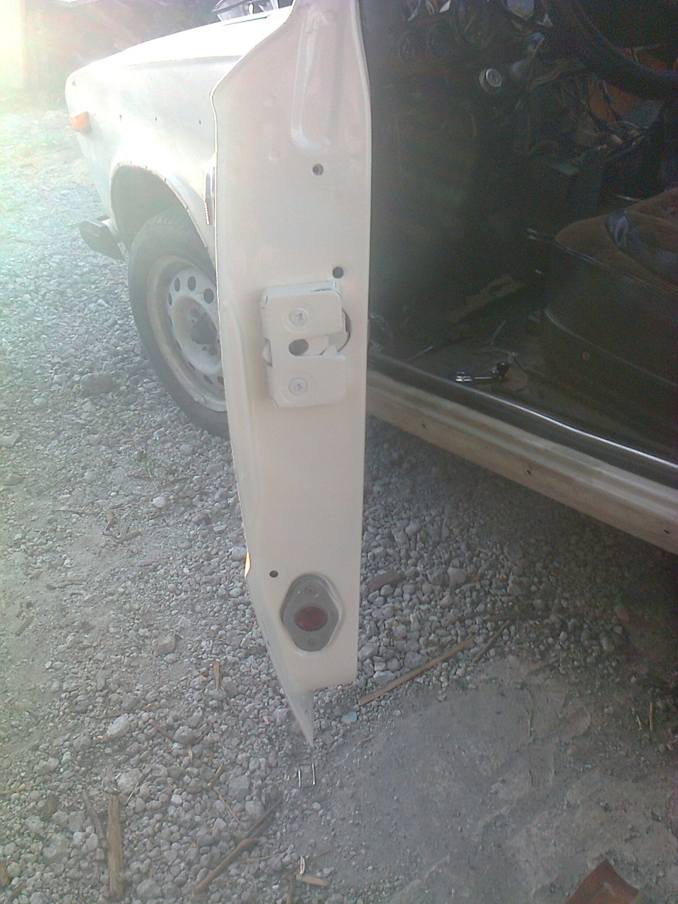 Установка бесшумных замков — Lada 21063, 1,3 л, 1982 года | тюнинг | DRIVE2