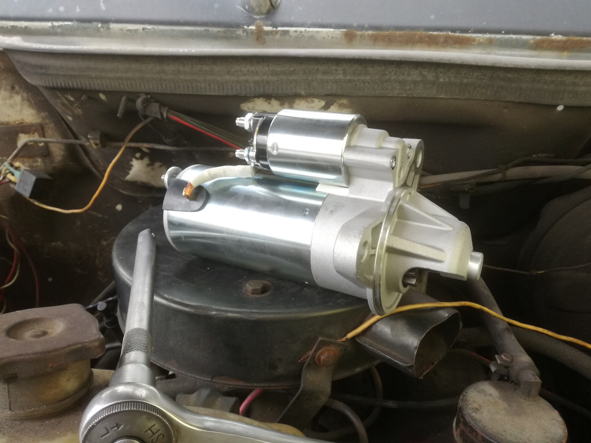 Купил новый стартер, меняю сальник вала тнвд. — Ford Transit (3G), 2,4 ...