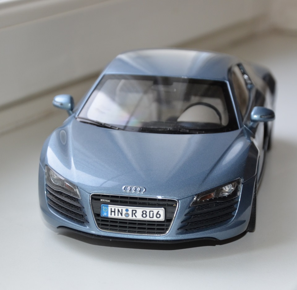 Автомобиль масштаб 1. Audi q8 Kyosho 1:18. Audi 1 18. Модель 1/18 Audi r8. Audi a3 Kyosho 1 18.