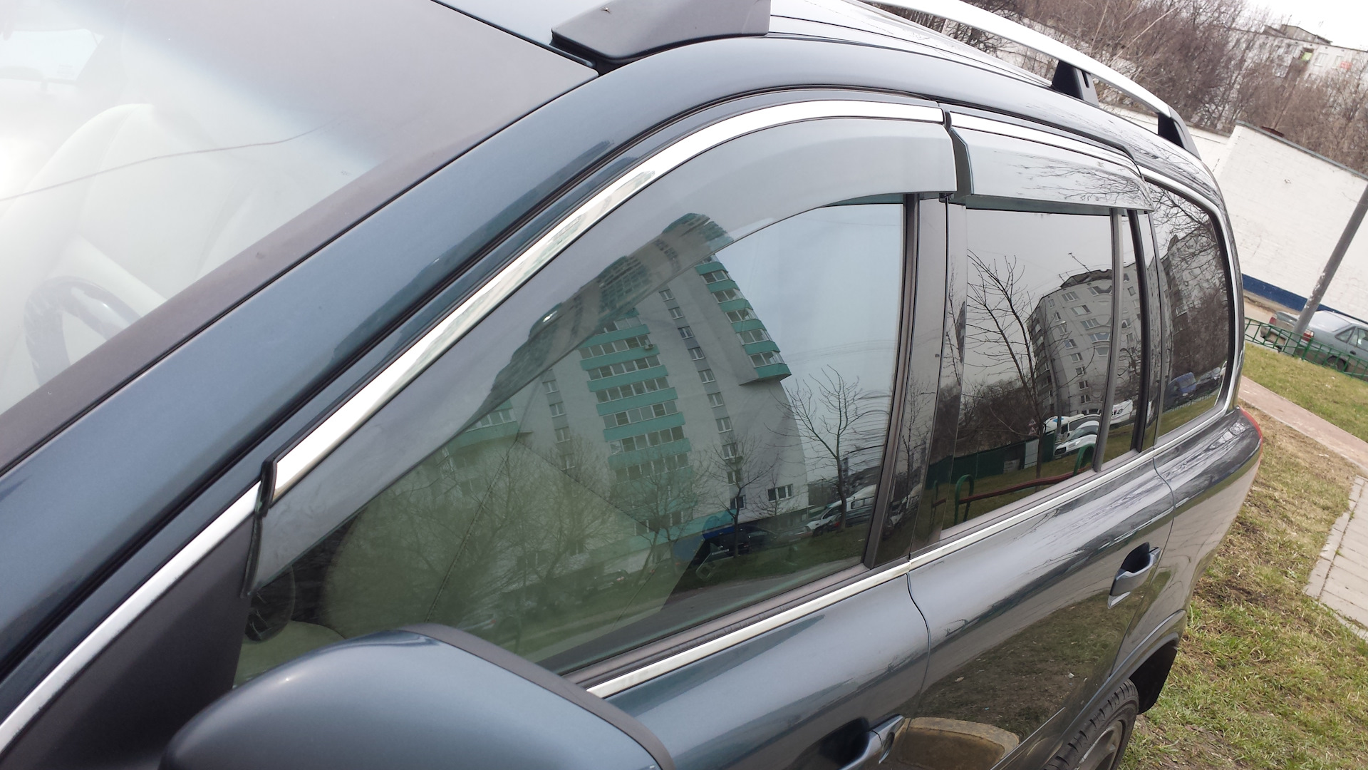 Дефлекторы вольво хс90. Дефлекторы xc90. Дефлекторы xc90. Cobra tuning v0019. Дефлекторы на окна вольво хс90.