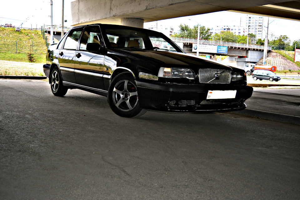 Маленькая фотосесия с новым бампером) — Volvo 850 R, 2,3 л, 1995 года ...