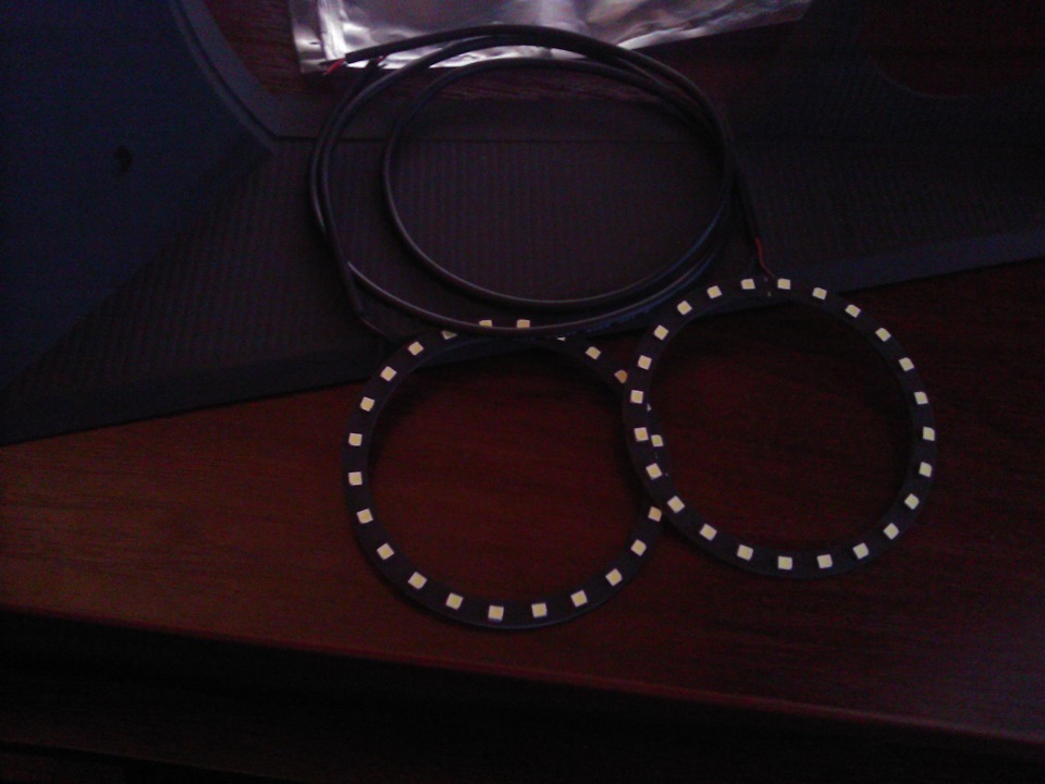 Покраска масок фар в черный + Ангельские глазки! — Lada 21121, 1,6 л ...