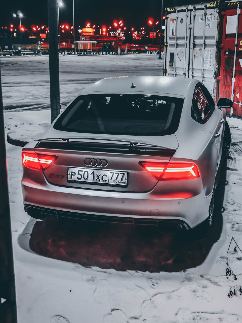 Фотосет Audi RS7 PERFORMANCE в белом мате + динамика! 605 сил и 3.7 с до  100 км/ч. — DRIVE2