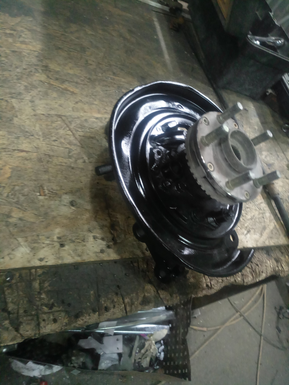 Дисковые тормоза вместо барабанных. — Subaru Forester (SG), 2 л, 2006 ...