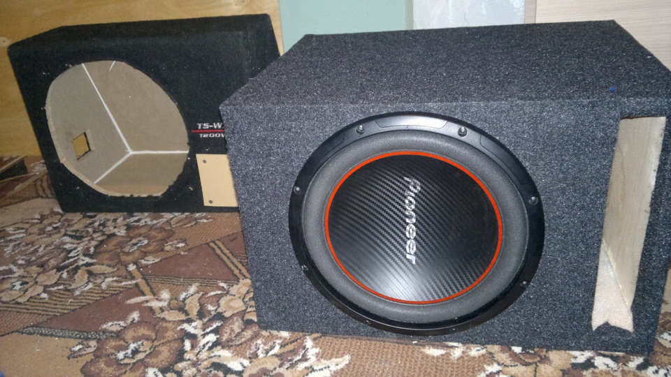 короб Pioneer TS-W304R - MAGNITOLA