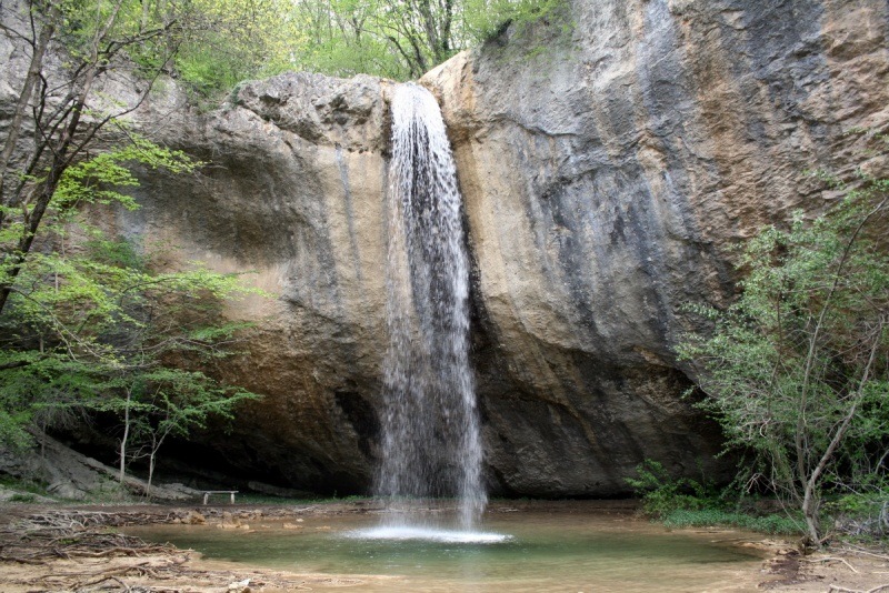 Водопад козырек крым фото