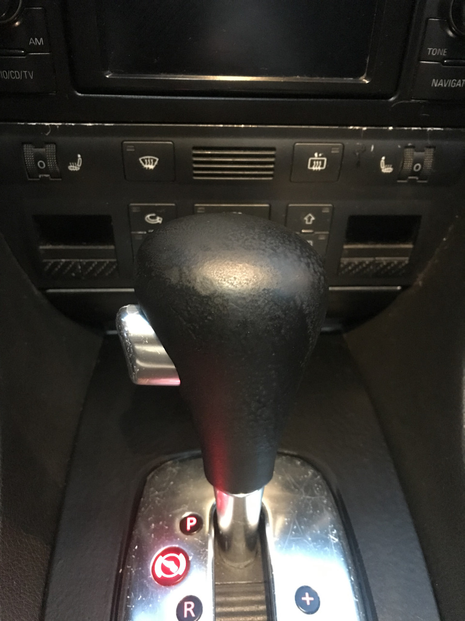 Ручка кпп — Audi A6 (C5), 2,4 л, 2002 года | стайлинг | DRIVE2