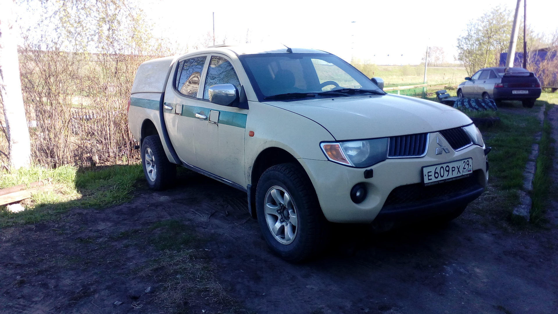 Mitsubishi l200 автодом