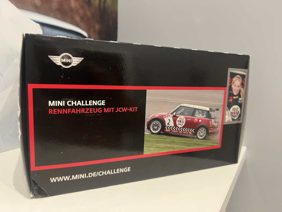 Mini Red Nose Day kyosho 1/18 — Сообщество «Масштабные Модели» на