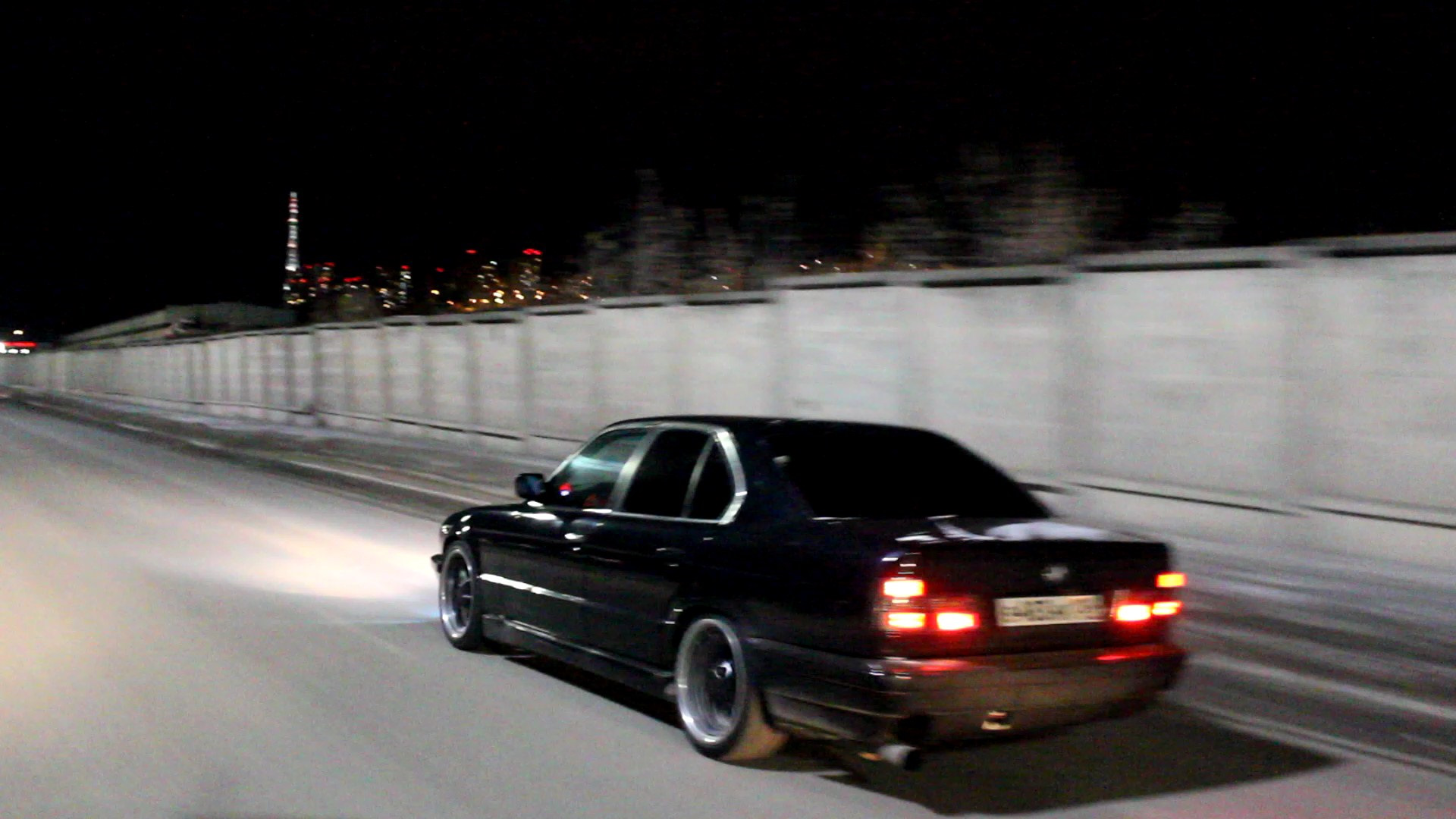 Разряжение во впускном колекторе — BMW 5 series (E34), 2 л, 1992 года ...