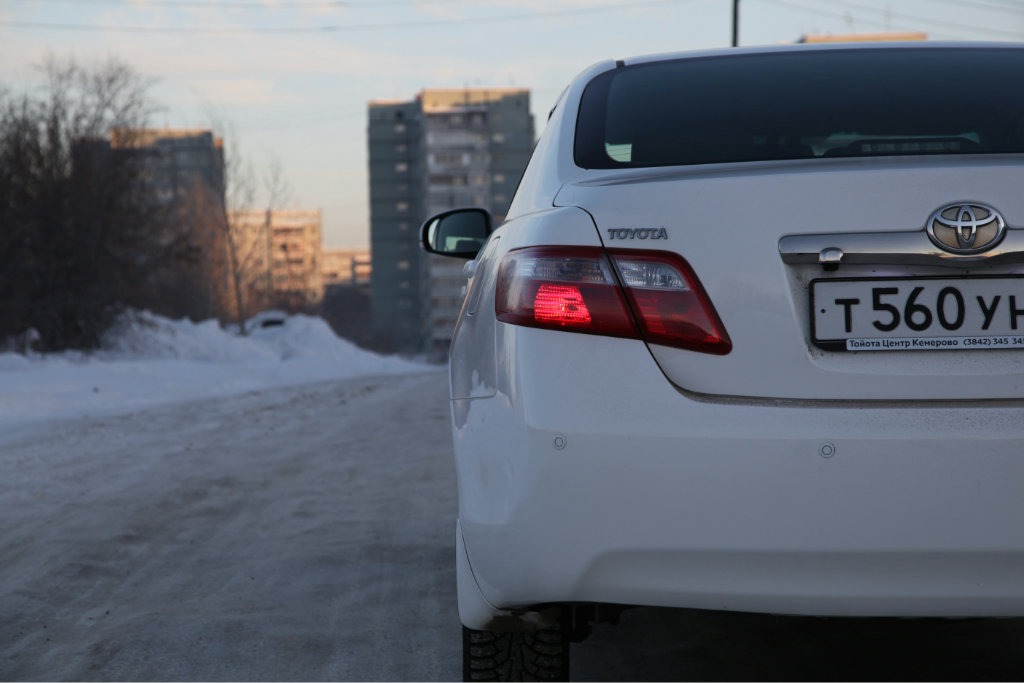     Toyota Camry 24 2010