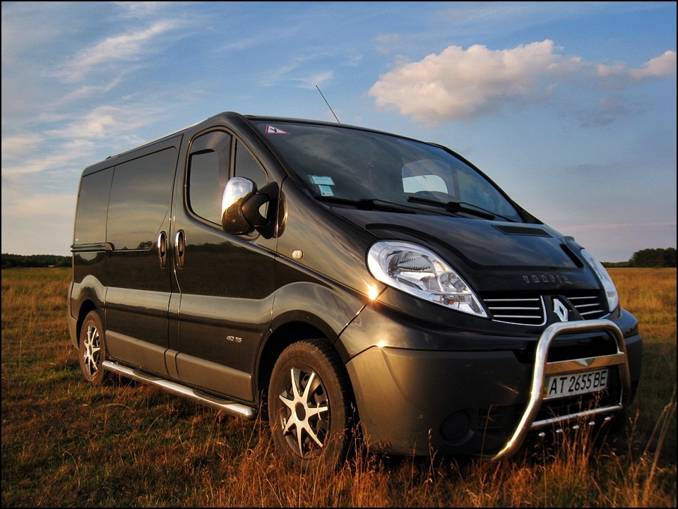 Купить Renault Trafic Б У