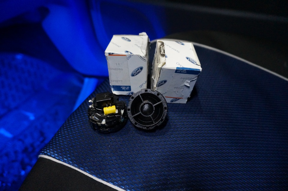 Установка высокочастотных динамиков в передние стойки. — Ford Focus II ...