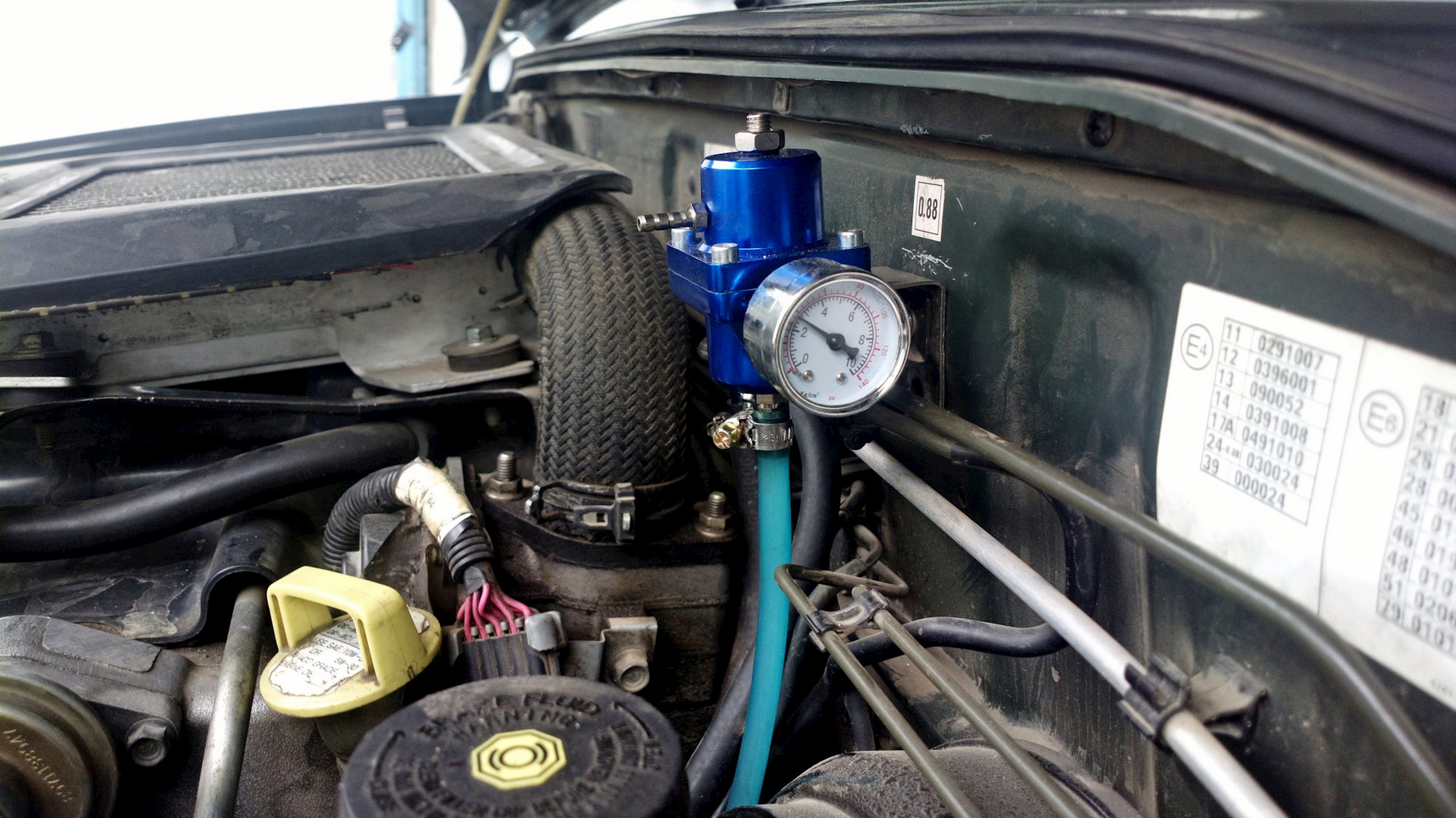 5 дизель насос подкачки топлива. Датчик топливного фильтра дизель рено трафик 3. Подкачка колес. Насос повышения давления cl15grs-10-h. Кран отопителя уаз 469 двигатель 402.