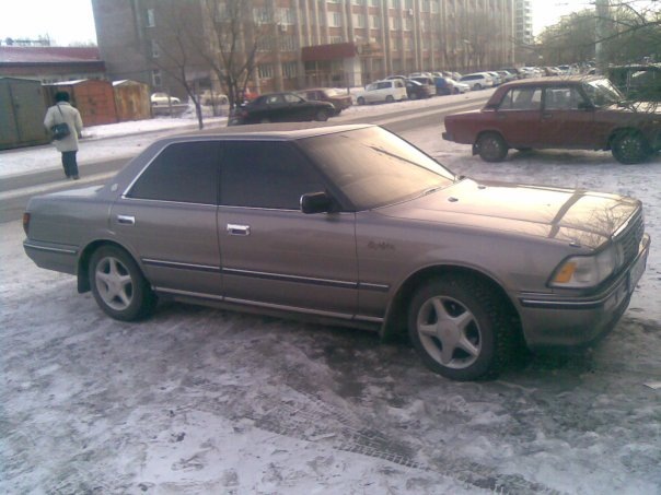 подборочка краунов с обвесами и в отличном состоянии — Toyota Crown ...