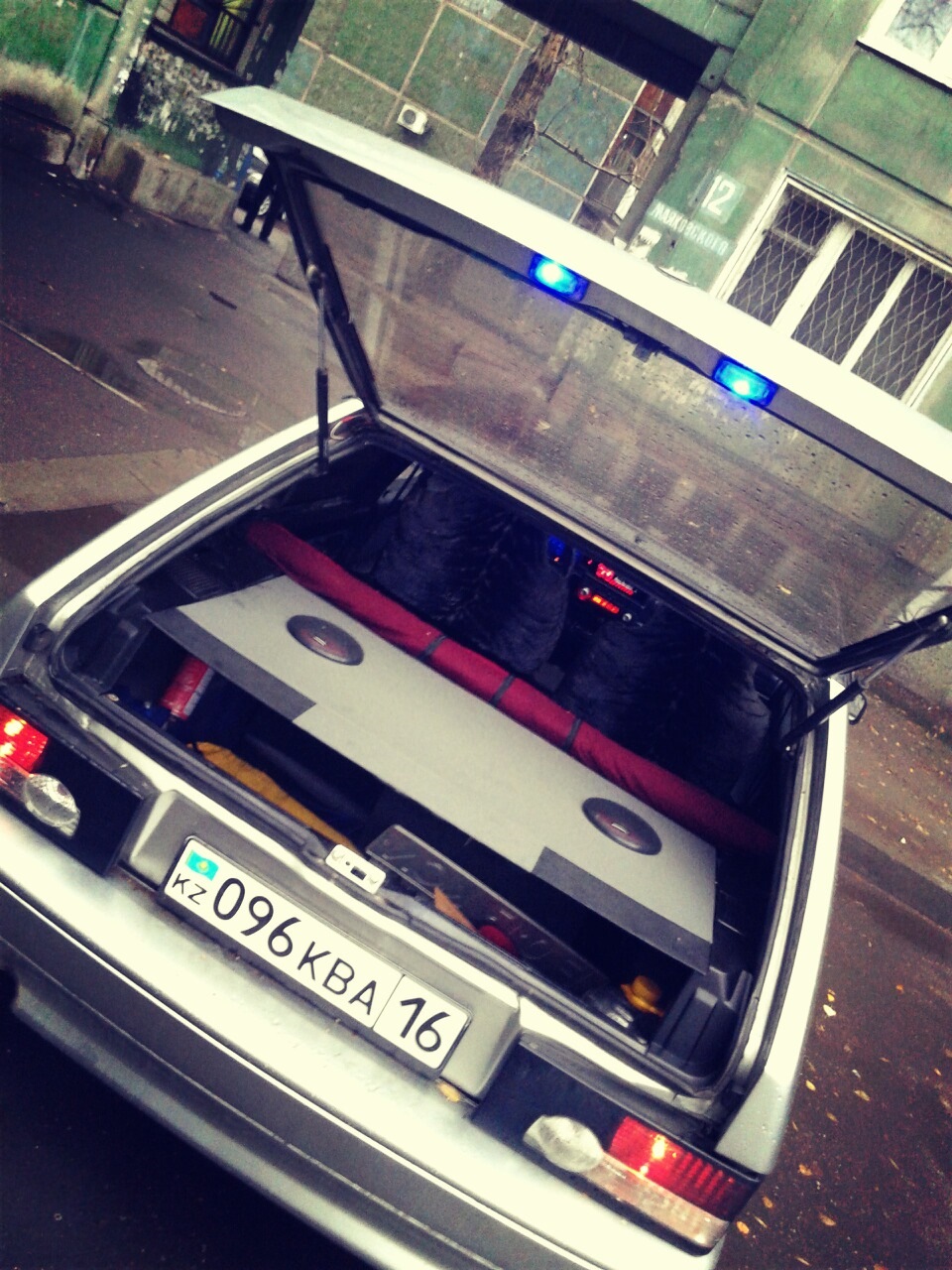 Наконецто устрановил электропривод на багажник — Lada 21093i, 1,6 л ...