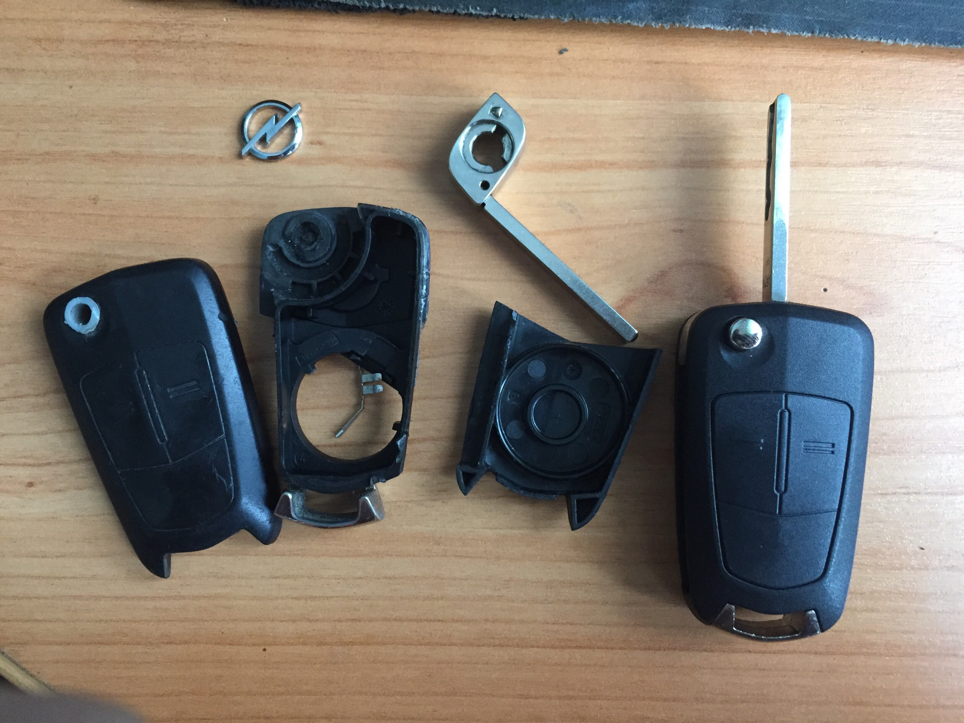 Замена ключа москва. Opel Astra n корпус ключа. Ключ Opel Astra h. Ключ Опель Вектра б 1999-2003. Корпус для ключа Опель Вектра б 1997.