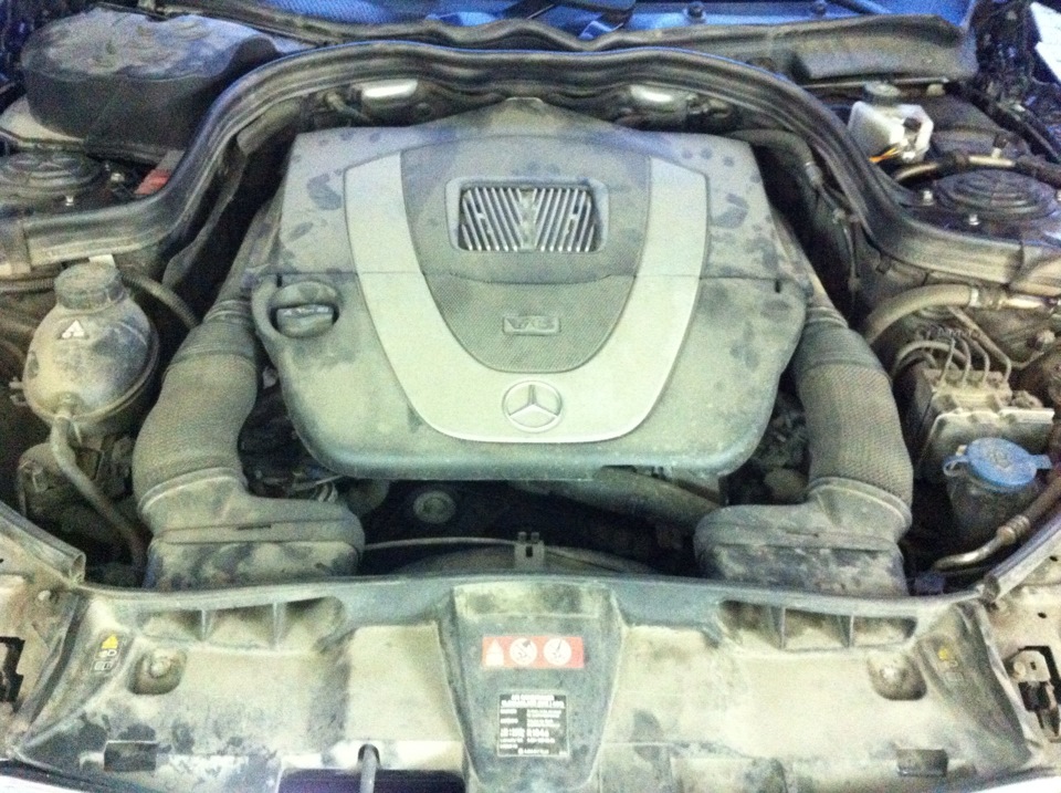 Мойка двигателя паром — Mercedes-Benz E-Class (W212), 3,5 л, 2009 года ...