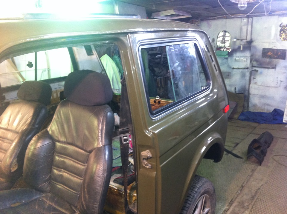 Решил поставит окна с форточками! — Lada 4x4 3D, 1,6 л, 1994 года ...