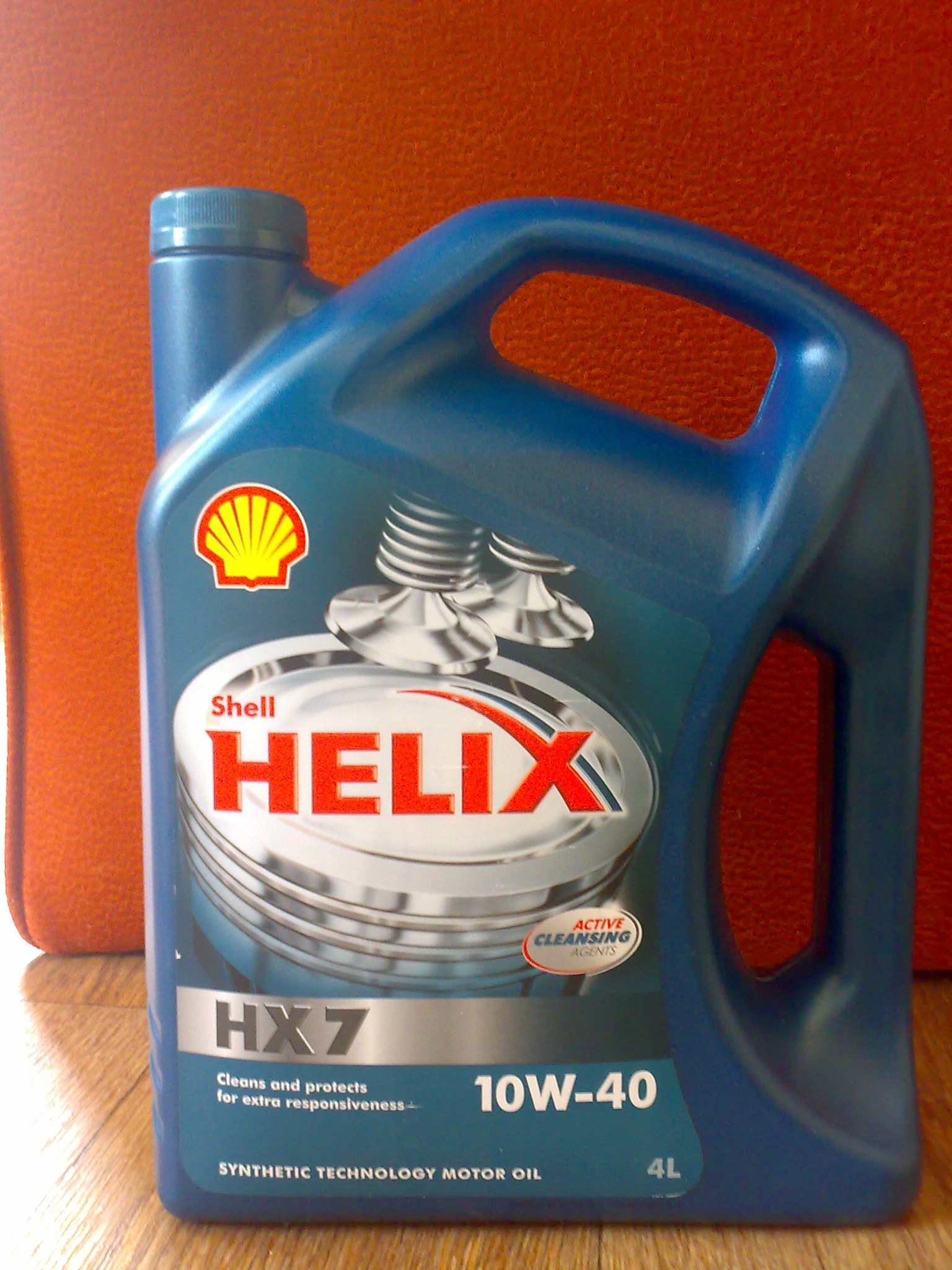 Масло shell 10w40. Shell hx7 10-40. Шелл Хеликс hx7 10w 40 полусинтетика. Масло Шелл 10w 40 полусинтетика. Масло Шелл Хеликс 10w 40 полусинтетика.