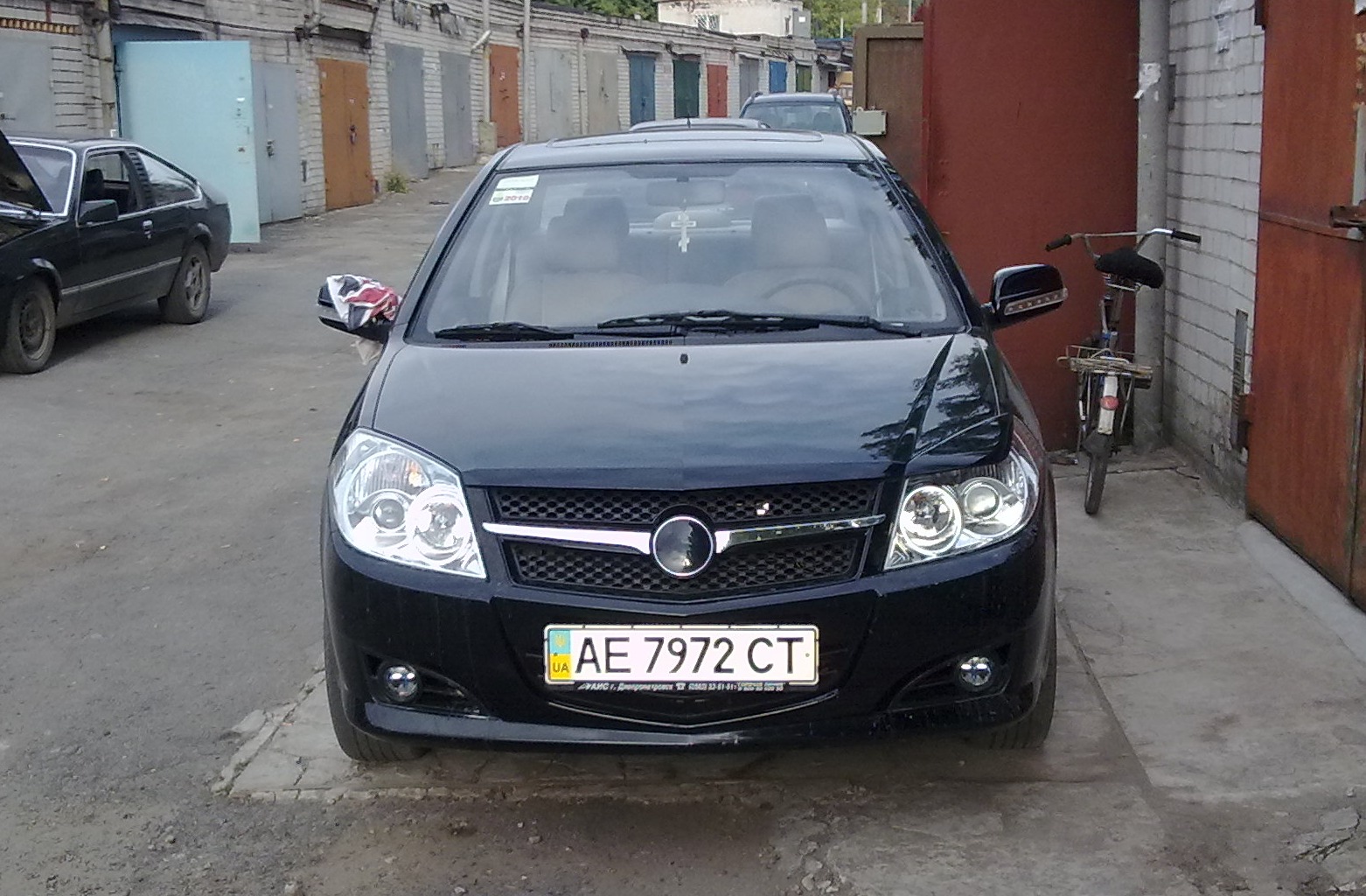 Geely MK маски в черный