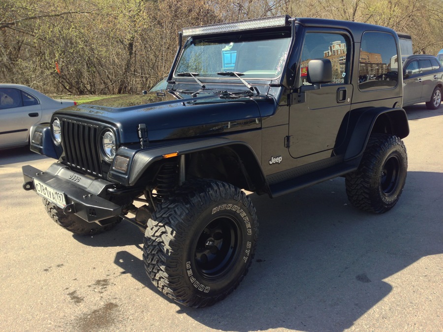 2004 Jeep Wrangler Black