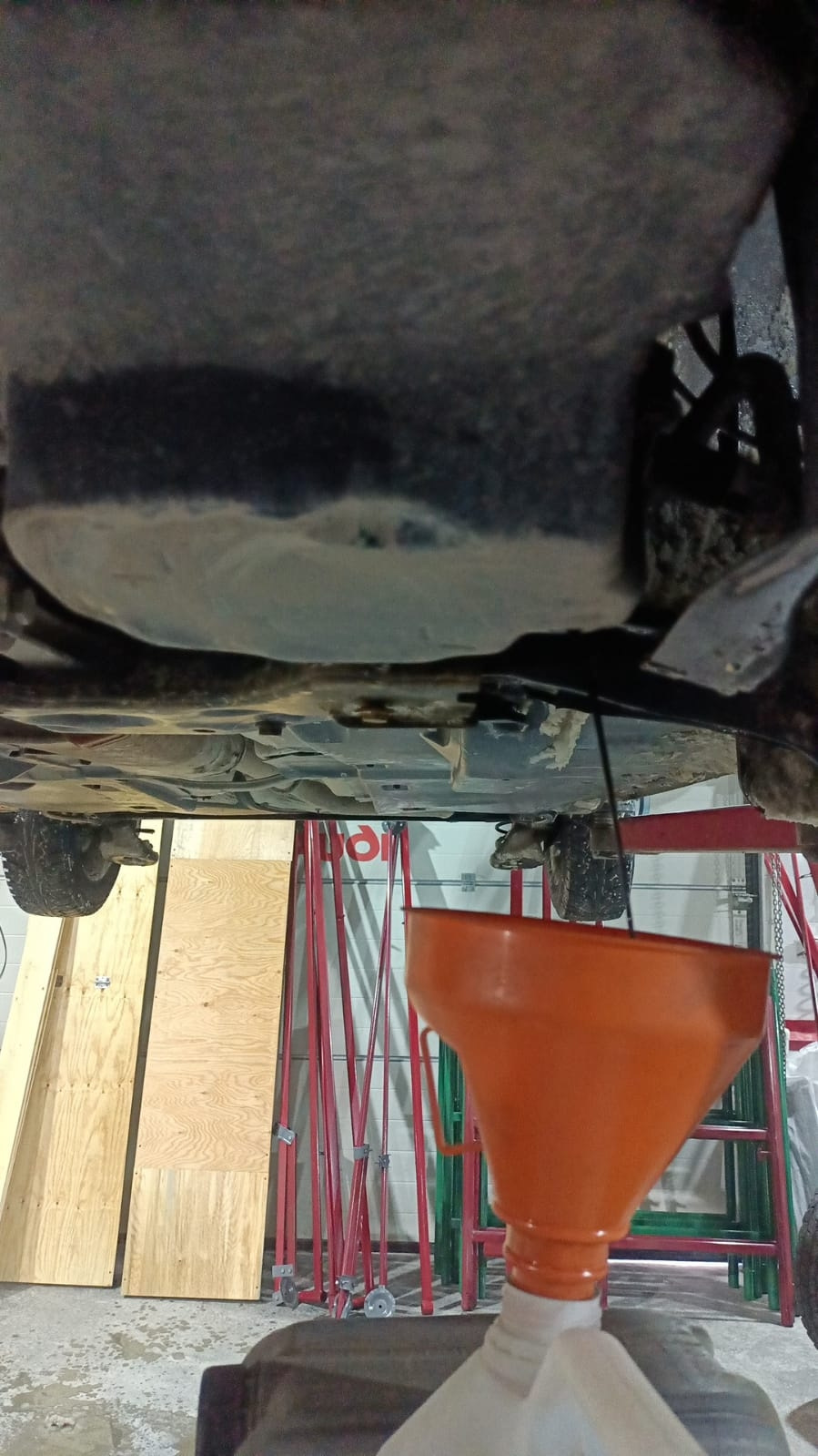 Замена масла в АКПП aisin 09g — Volkswagen Polo Sedan, 1,6 л, 2012 года ...