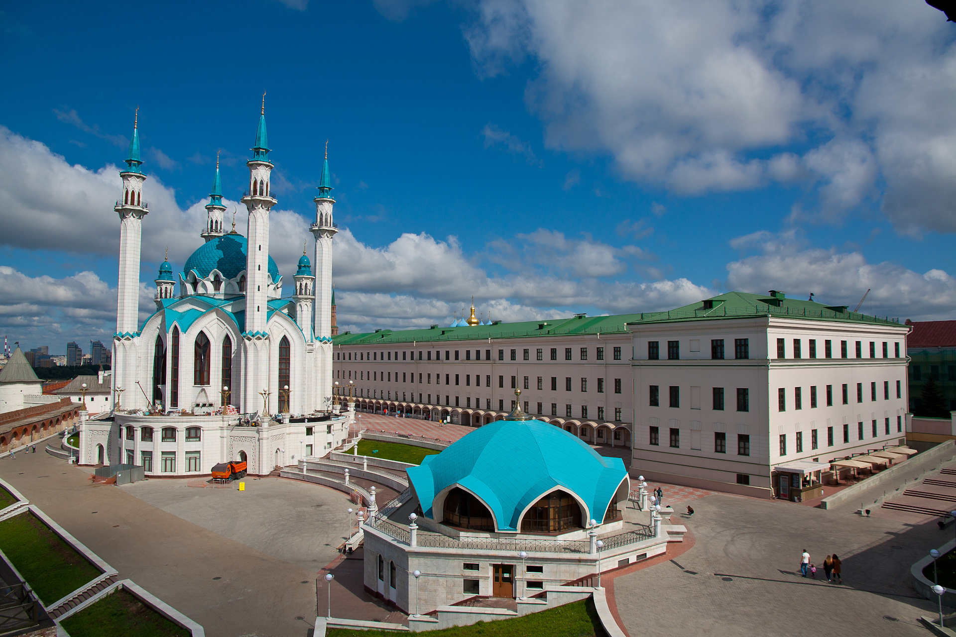 Площадь тысячелетия казань