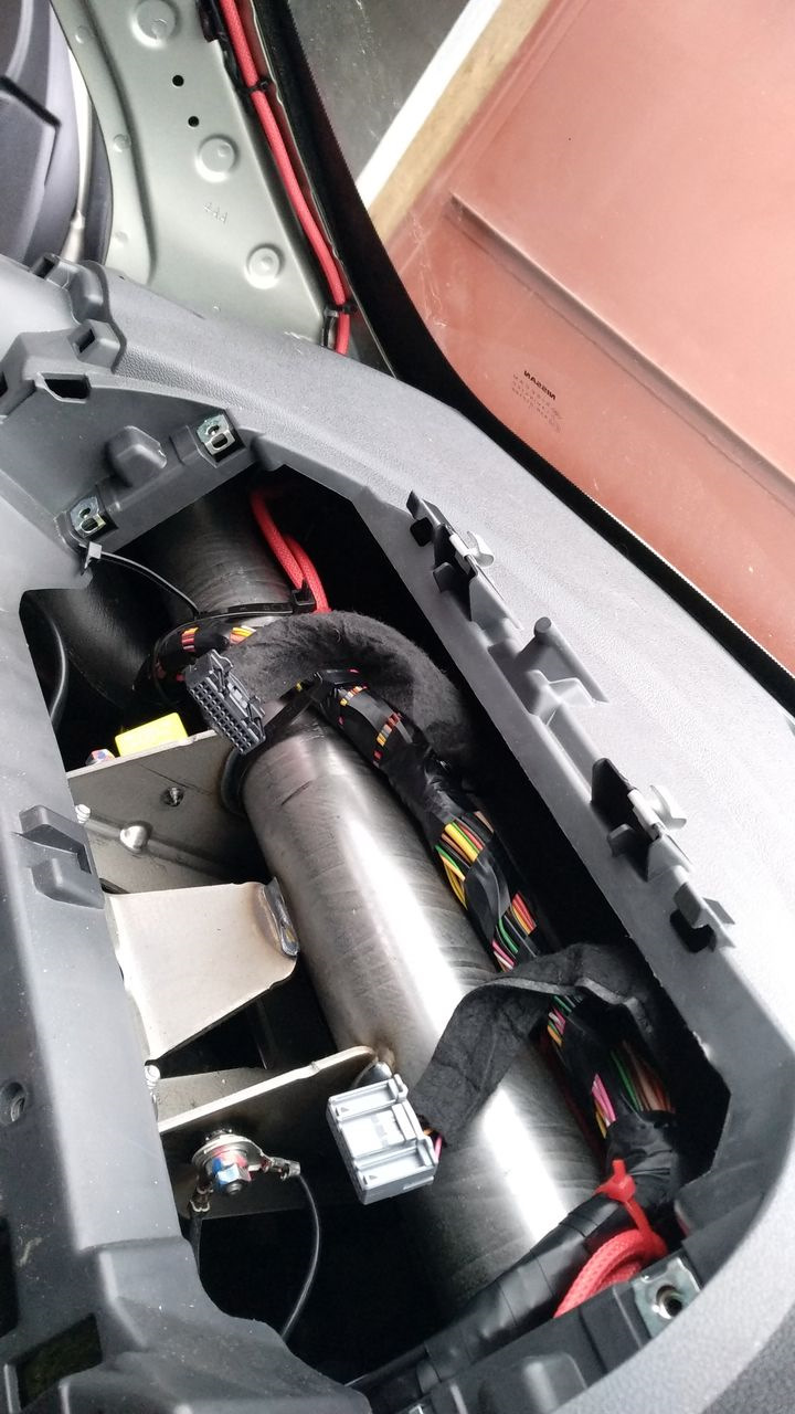 Камера заднего вида для автомобиля ниссан альмера g15 с фонарем подсветки. Смотреть фото Камера заднего вида для автомобиля ниссан альмера g15 с фонарем подсветки. Смотреть картинку Камера заднего вида для автомобиля ниссан альмера g15 с фонарем подсветки. Картинка про Камера заднего вида для автомобиля ниссан альмера g15 с фонарем подсветки. Фото Камера заднего вида для автомобиля ниссан альмера g15 с фонарем подсветки